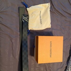 LV INITIALES 40MM REVERSIBLE BELT